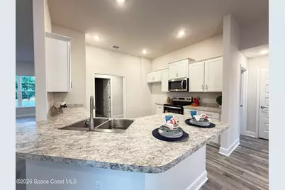 471 Kumquat Avenue, Sebastian, FL 32958 - Photo 2