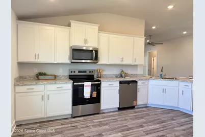 302 Quarry Lane, Sebastian, FL 32958 - Photo 4