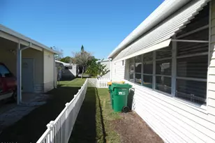 737 Lark Dr, Barefoot Bay, FL 32976 - Photo 4