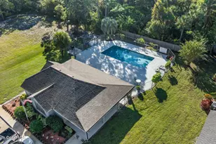 1725 Harrison St, Titusville, FL 32780 - Photo 14