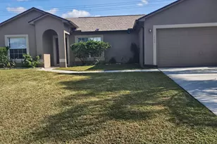 1539 Glencove Ave NW, Palm Bay, FL 32907 - Photo 2