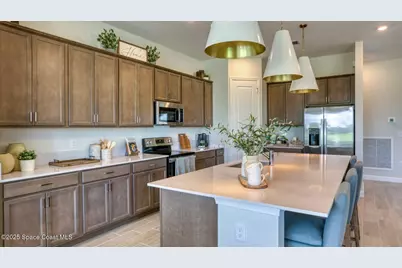 1443 Blessed Isles Drive NW, Palm Bay, FL 32907 - Photo 2