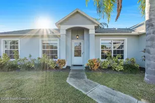 1260 Monument Ave SE, Palm Bay, FL 32909 - Photo 4