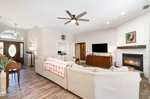 3905 Turkey Point Dr, Melbourne, FL 32934 - Photo 4