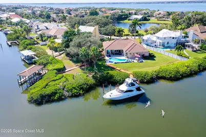 256 Lanternback Island Drive, Satellite Beach, FL 32937 - Photo 32