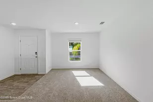 511 Trumpet St SW, Palm Bay, FL 32908 - Photo 12
