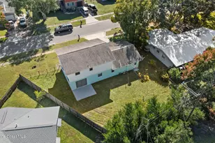 2400 Heritage Dr, Titusville, FL 32780 - Photo 34