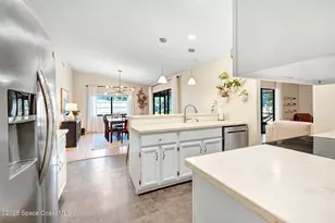 752 John Adams Ln, Melbourne, FL 32904 - Photo 10