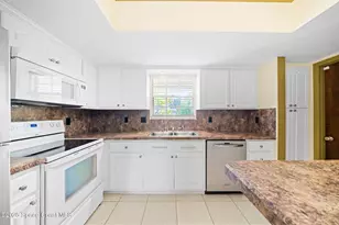 611 Dundee Cir, Melbourne, FL 32904 - Photo 6