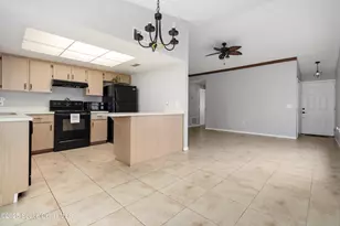 4020 Bayberry Dr, Melbourne, FL 32901 - Photo 4