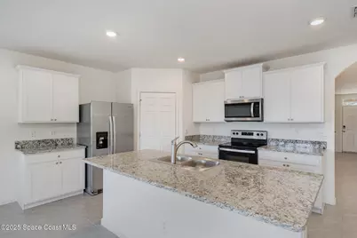 1677 Mineral Loop Drive NW, Palm Bay, FL 32907 - Photo 6