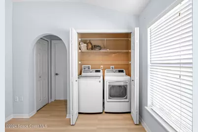 1515 Vista Lake Circle, Melbourne, FL 32904 - Photo 10