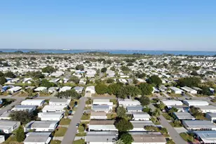 909 Dogwood Dr, Barefoot Bay, FL 32976 - Photo 18