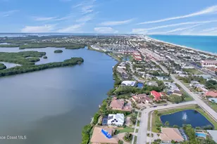 7 Cove View Ct, Cocoa Beach, FL 32931 - Photo 10