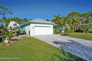 4060 Edisto Dr, Grant-Valkaria, FL 32949 - Photo 46