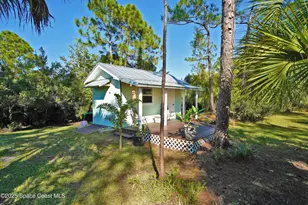 4060 Edisto Dr, Grant-Valkaria, FL 32949 - Photo 54