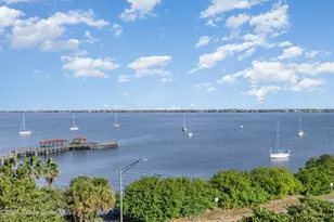 1437 Pineapple Ave, Melbourne, FL 32935 - Photo 2