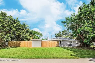 300 Riomar Drive, Port Saint Lucie, FL 34952 - Photo 6