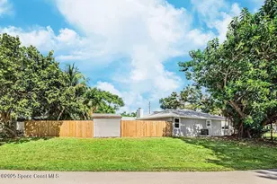 300 Riomar Dr, Port Saint Lucie, FL 34952 - Photo 6