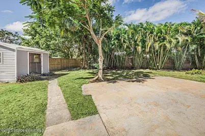 300 Riomar Drive, Port Saint Lucie, FL 34952 - Photo 8