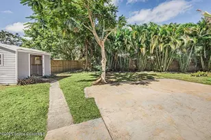 300 Riomar Dr, Port Saint Lucie, FL 34952 - Photo 8