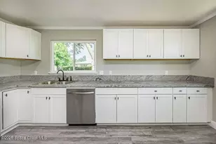 300 Riomar Dr, Port Saint Lucie, FL 34952 - Photo 22