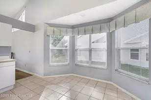 813 Oakwood Dr, Melbourne, FL 32940 - Photo 18