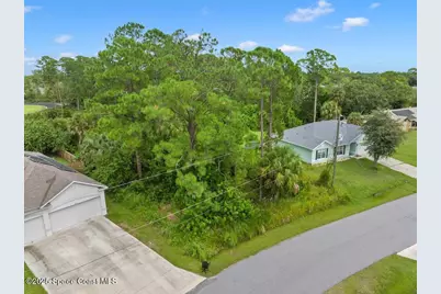 1447 Transcoro Street SE, Palm Bay, FL 32909 - Photo 2