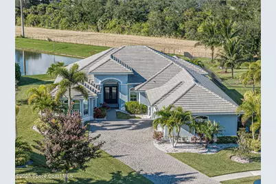 395 Sapphire Way SW, Vero Beach, FL 32968 - Photo 1