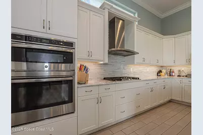 395 Sapphire Way SW, Vero Beach, FL 32968 - Photo 14