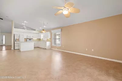 741 Indian Oaks Drive, Melbourne, FL 32901 - Photo 8