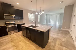 2981 Casterton Dr, Melbourne, FL 32940 - Photo 2