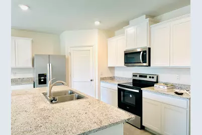 1256 Dugan Circle SE, Palm Bay, FL 32909 - Photo 6