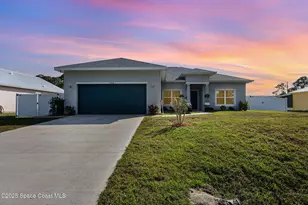 1358 Lotus St SE, Palm Bay, FL 32909 - Photo 1