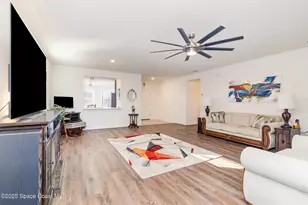 4554 Magenta Isles Dr, Melbourne, FL 32904 - Photo 6