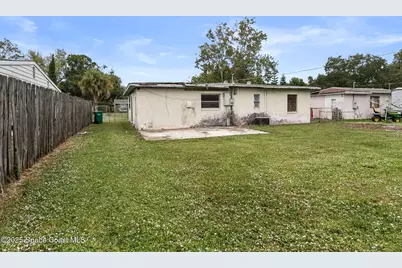 352 Vesta Circle, Melbourne, FL 32901 - Photo 20