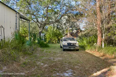 1055 Valkaria Road, Grant-Valkaria, FL 32950 - Photo 42
