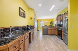 221 Briarcliff Cir, Sebastian, FL 32958 - Photo 10