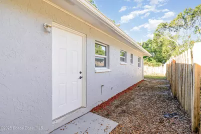 621 S Georgia Avenue, Cocoa, FL 32922 - Photo 20