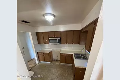 1085 N Montego Bay Drive N, Merritt Island, FL 32953 - Photo 4