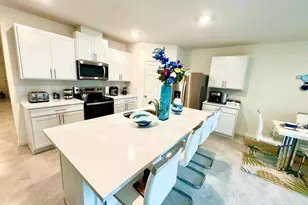 401 La Coco St SW, Palm Bay, FL 32908 - Photo 6