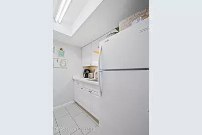 241 Bristol Court, Melbourne, FL 32935 - Photo 4