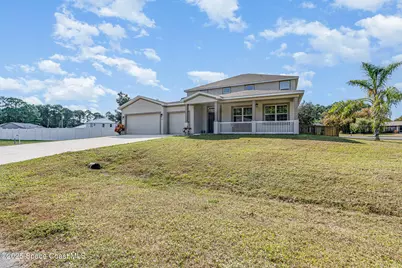 352 Gordon Road NW, Palm Bay, FL 32907 - Photo 4