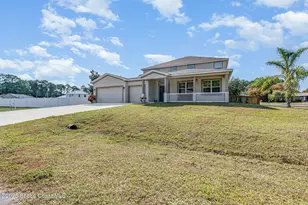 352 Gordon Rd NW, Palm Bay, FL 32907 - Photo 4