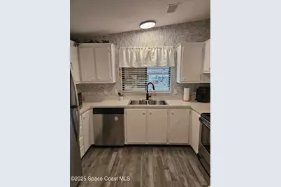 1809 Mango Street NE, Palm Bay, FL 32905 - Photo 8