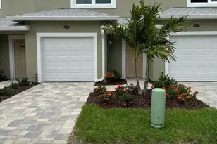 833 Paddleboard Ct, Melbourne, FL 32935 - Photo 2