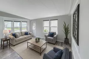 4407 Twin Lakes Dr, Melbourne, FL 32934 - Photo 4