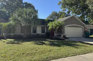 2201 Appalachian Dr, Melbourne, FL 32935 - Photo 2