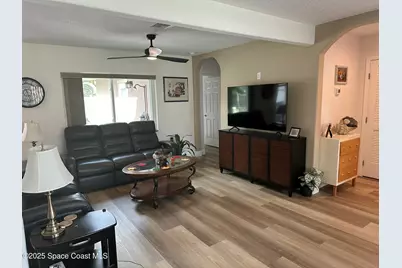 574 Dianne Drive, Melbourne, FL 32935 - Photo 6