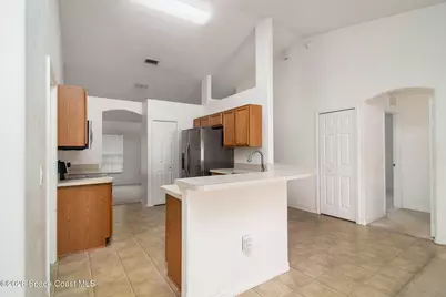 608 Cypress Oak Circle, Deland, FL 32720 - Photo 8